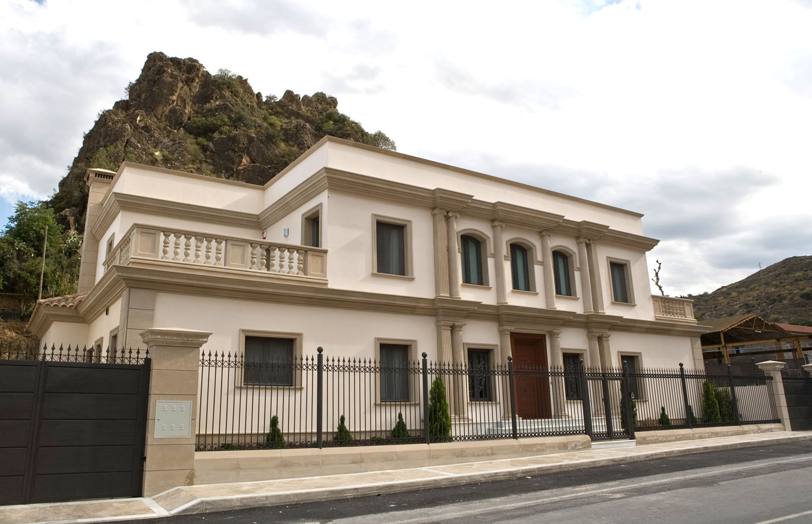casa-contemporanea-almeria-2-exterior-cuellar-stone